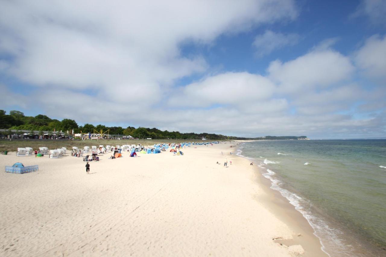 Zentral Aber Ruhig, Terrasse Mit Viel Gruen - Strandnahes Ferienhaus Luki Goehren  Exteriör bild